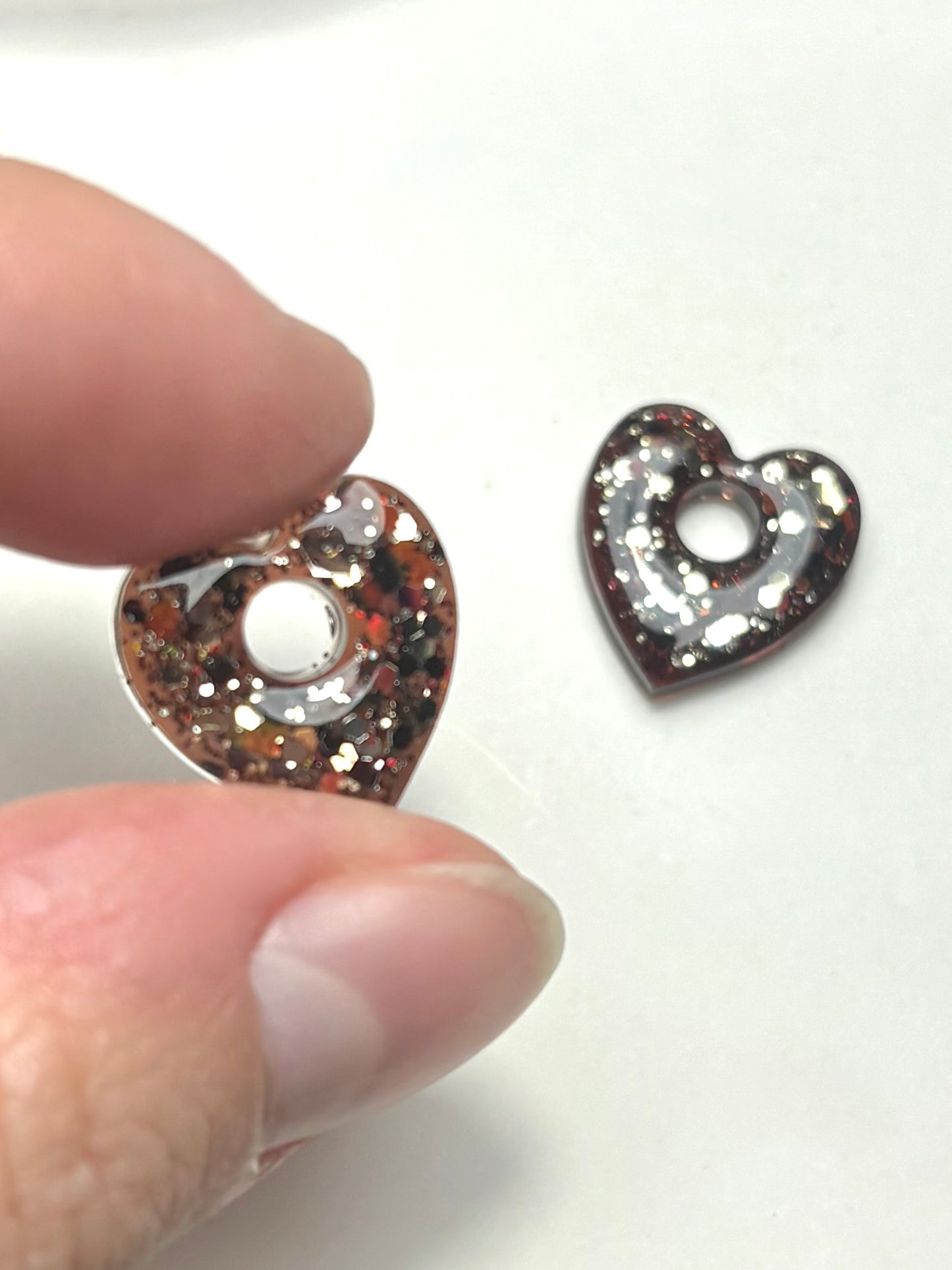 Love S marron grosse paillettes